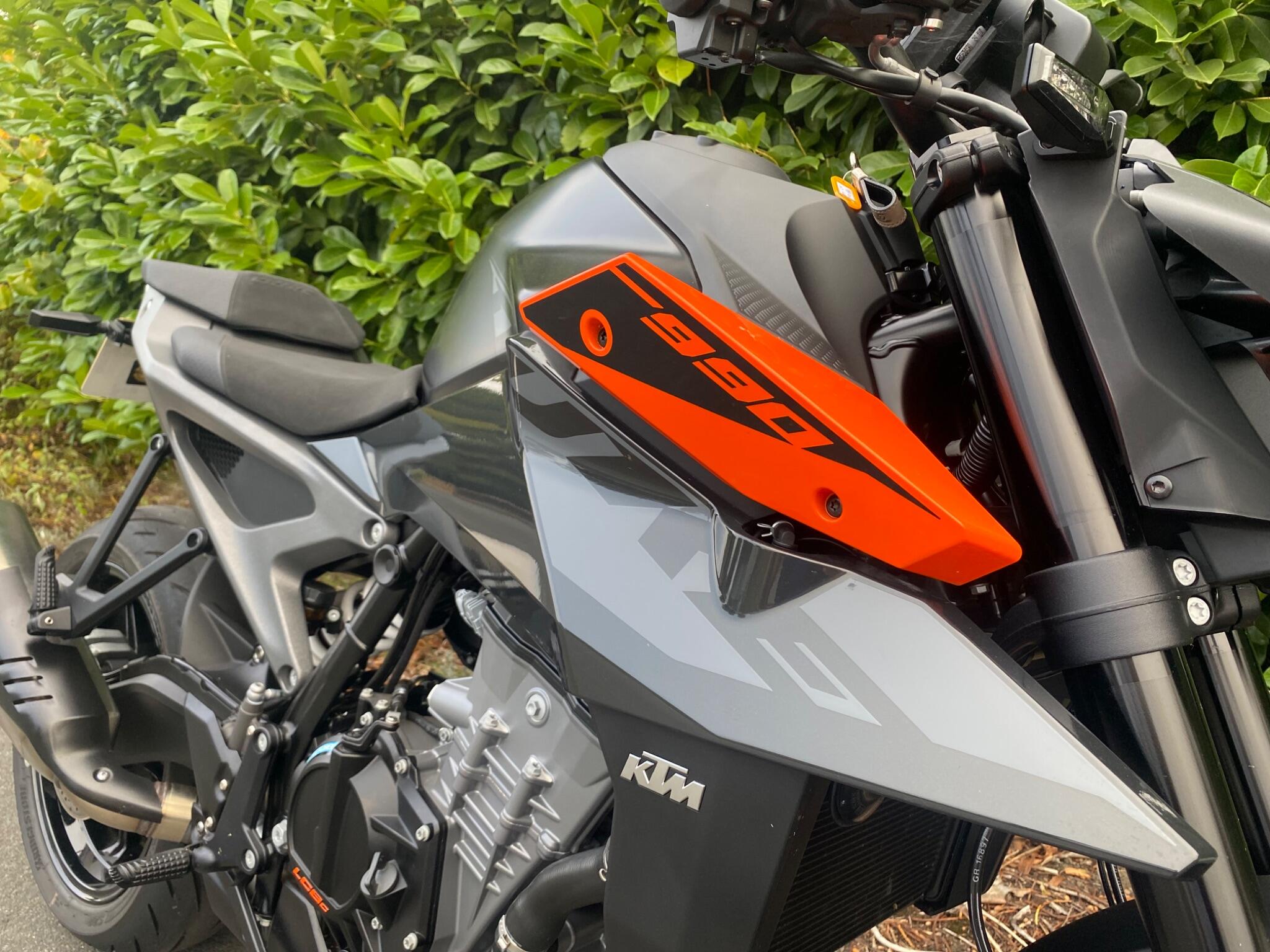 2025 25 Reg KTM 990 Duke